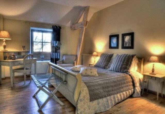Chateau De Charge Hotel Tours Kültér fotó